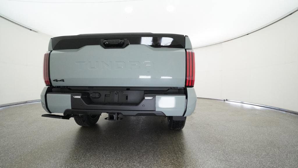 Thumbnail: 2025 Toyota Tundra - 11