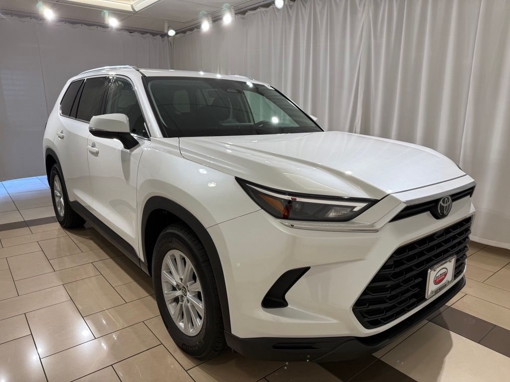 Thumbnail: 2026 Toyota Grand Highlander - 7