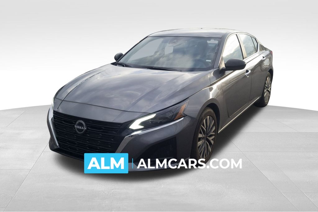 2024 Nissan Altima 2.5 SV FWD