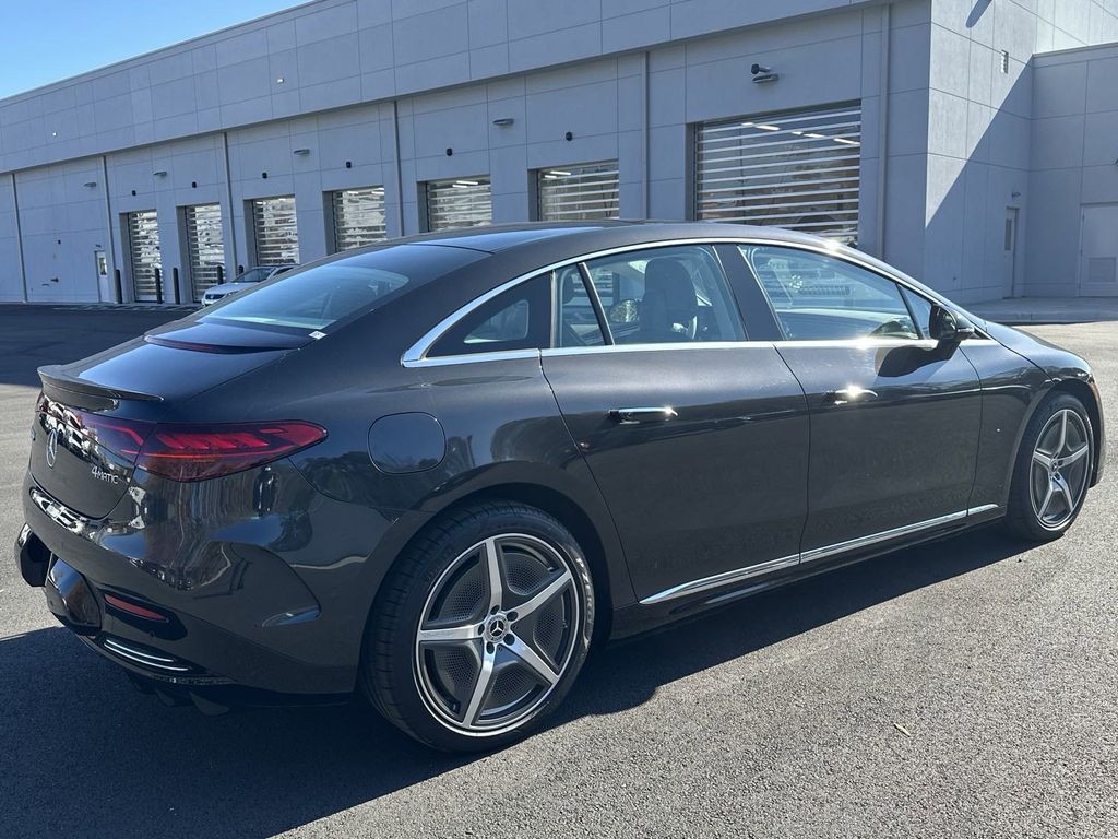 2023 Mercedes-Benz EQE 500 Sedan 8