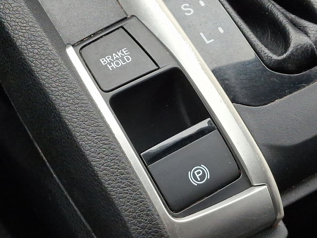 Thumbnail: 2016 Honda Civic - 24