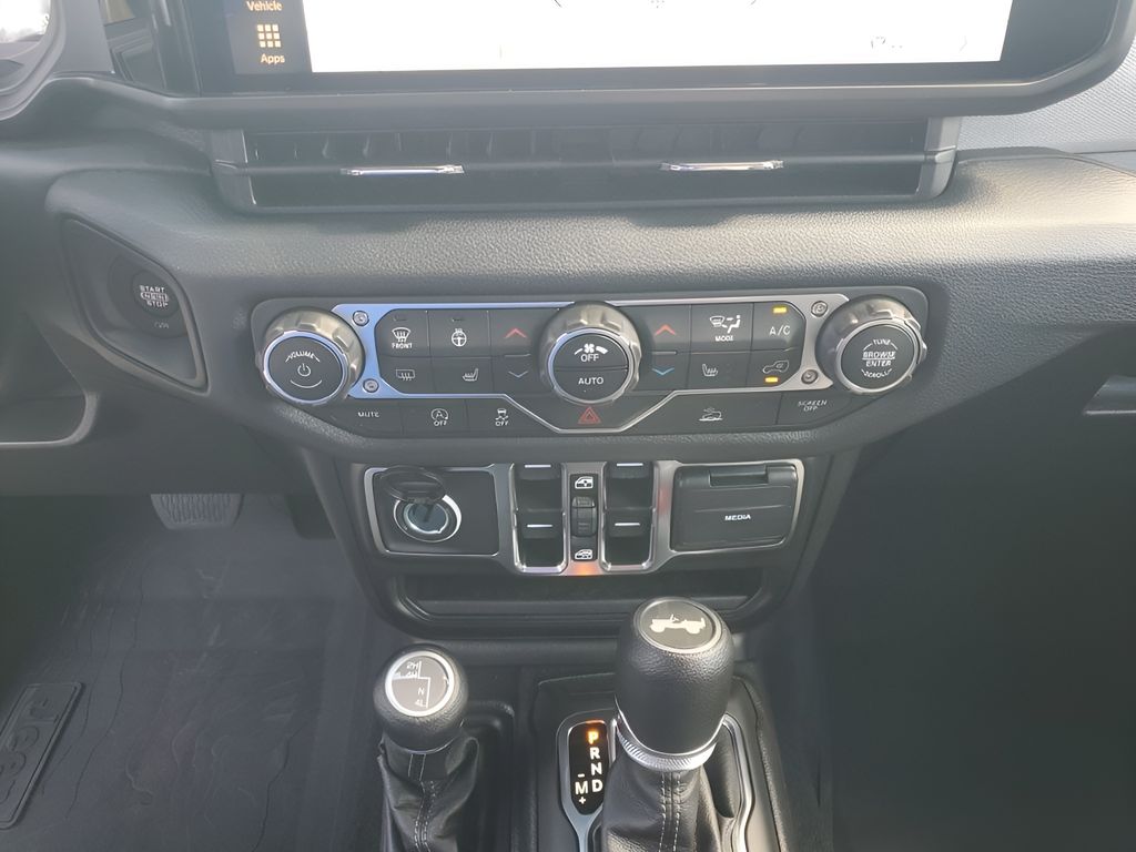 New Car 2025 Jeep Wrangler  For Sale Under $40,000 In Austin, Texas