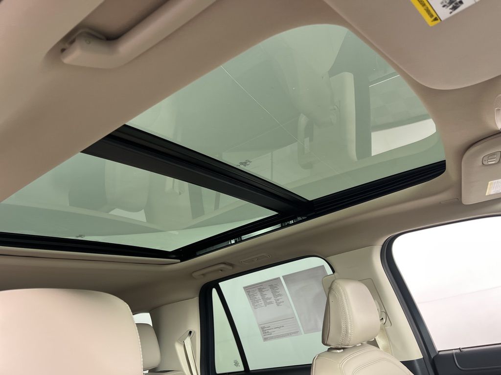 Thumbnail: 2023 Ford Expedition - 12