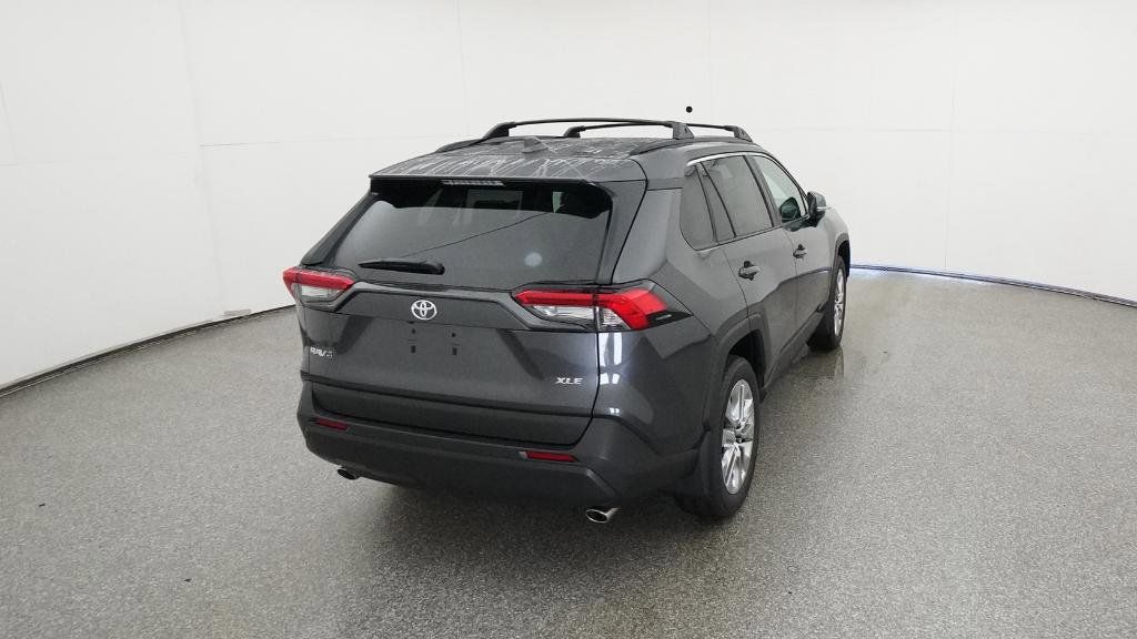 Thumbnail: 2025 Toyota RAV4 - 8