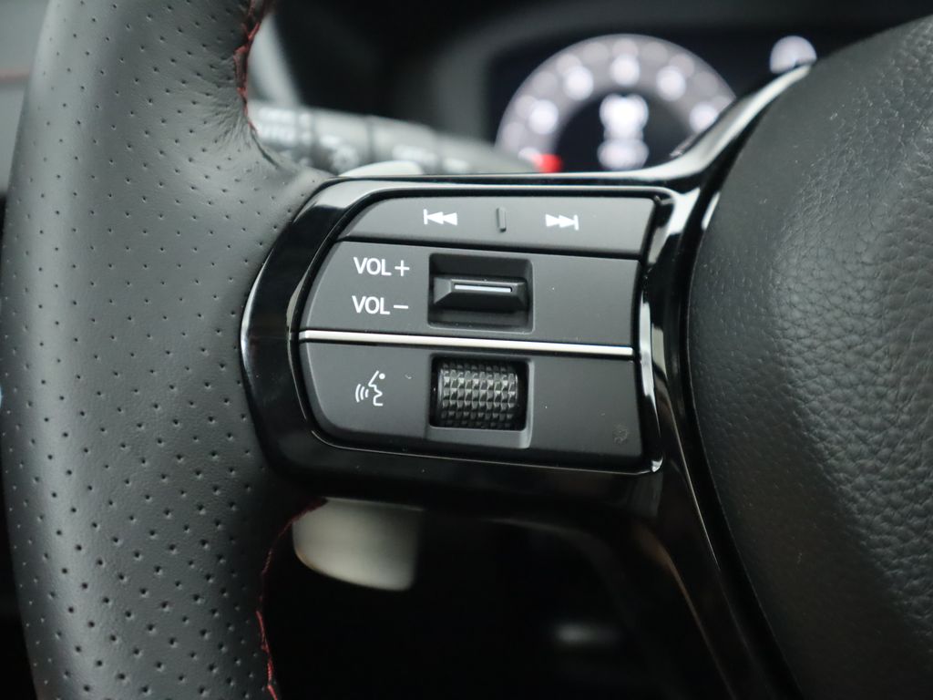 Thumbnail: 2025 Acura ADX - 12