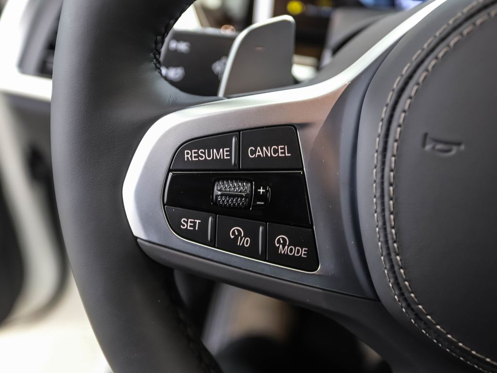 Thumbnail: 2026 BMW X5 - 12