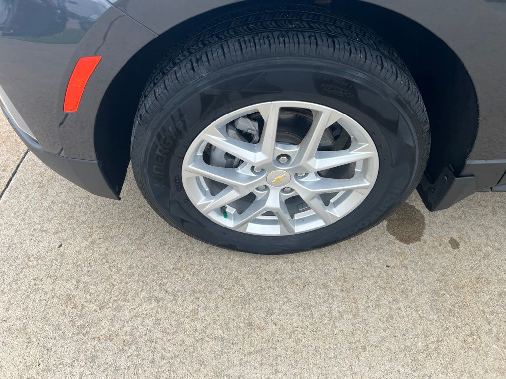 Used 2022 Chevrolet Equinox SUV