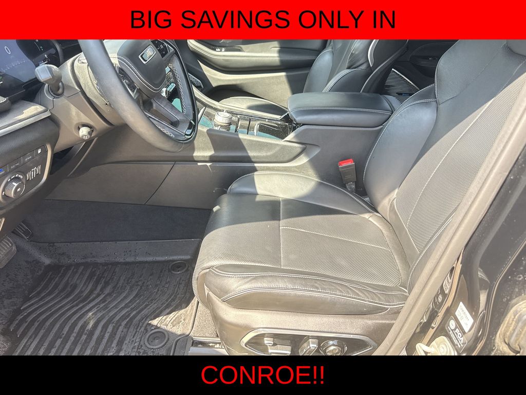 2024 Jeep Grand Cherokee Overland 4xe Black at DeMontrond Gulf Freeway