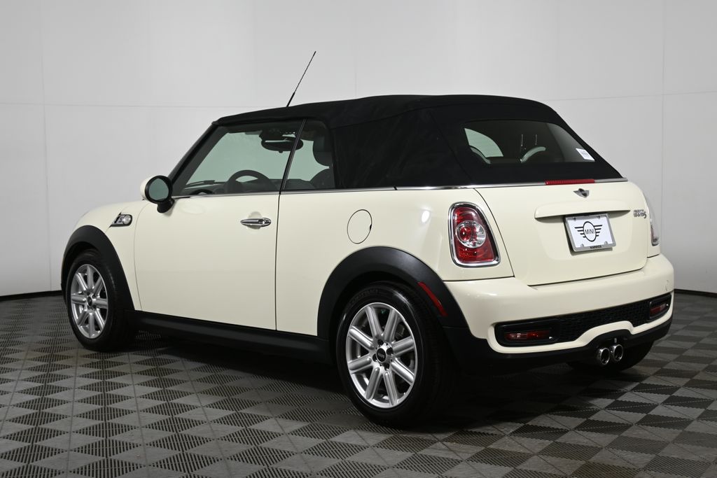 Thumbnail: 2015 MINI Cooper - 6