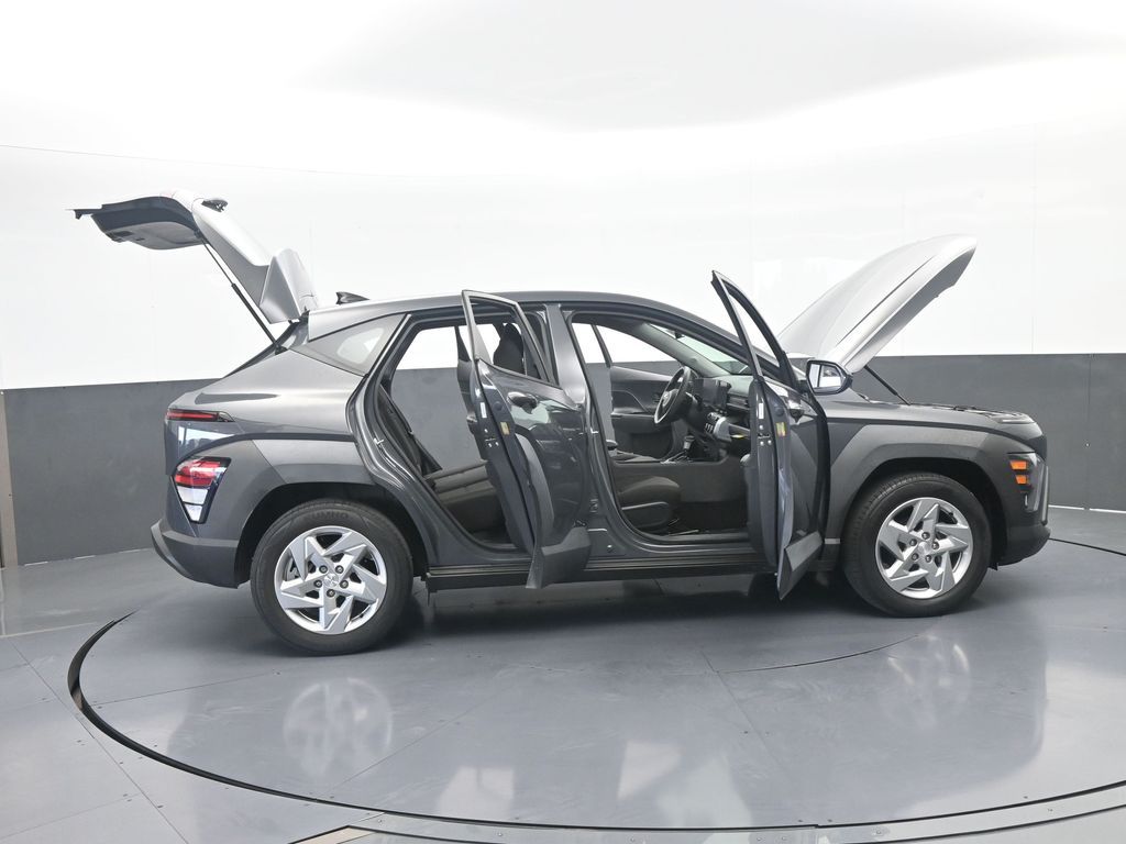 Used 2024 Ecotronic Gray Pearl Hyundai SE image 74