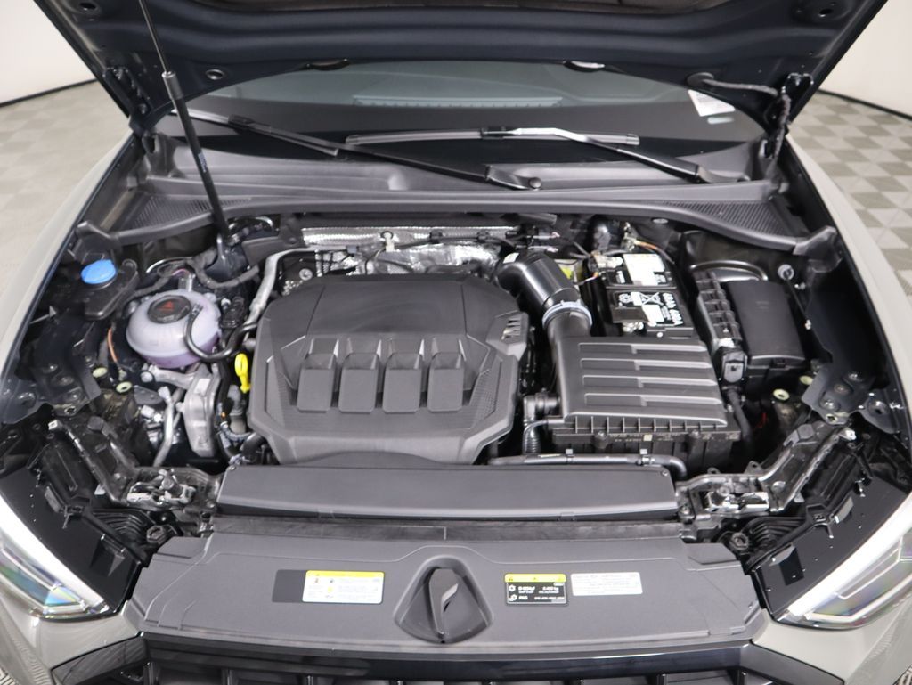 Thumbnail: 2025 Audi Q3 - 30