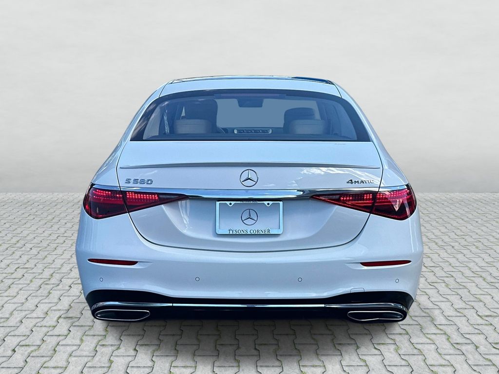 Thumbnail: 2024 Mercedes-Benz S-Class - 6