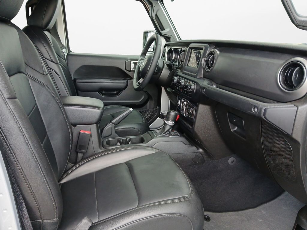 Used Car 2023 Jeep Gladiator  Texas Trail For Sale Under $35,000 In Austin, Texas