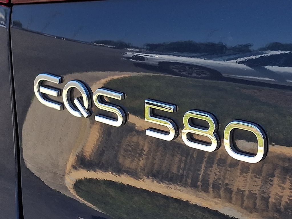Thumbnail: 2023 Mercedes-Benz EQS - 30
