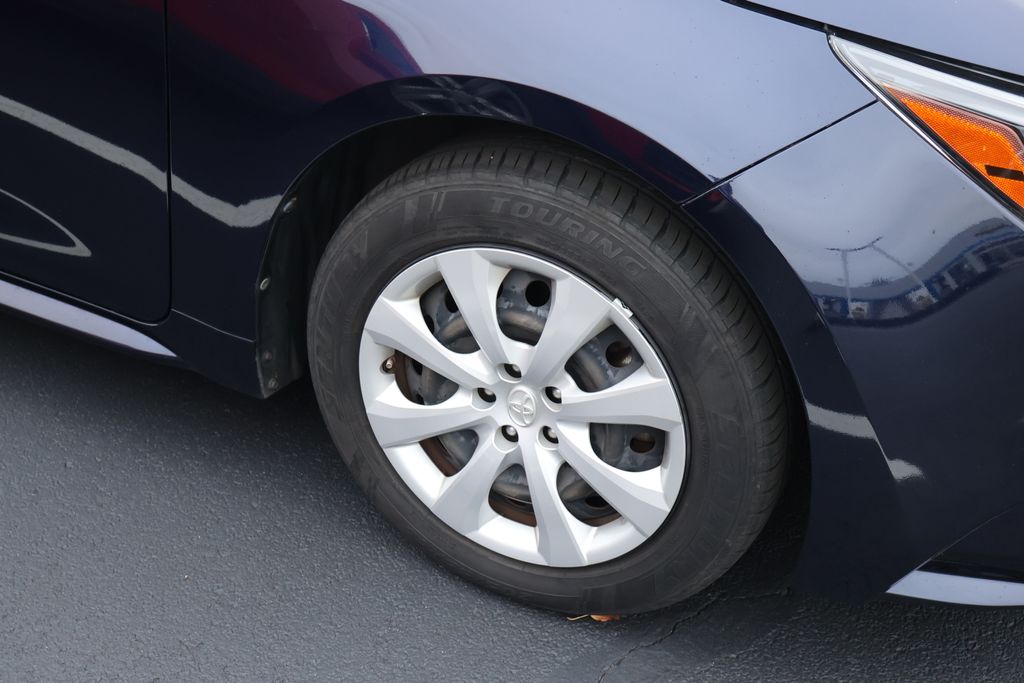 Thumbnail: 2021 Toyota Corolla - 5