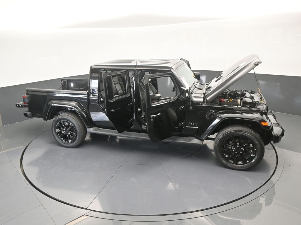 Used 2022 Black Clearcoat Jeep High Altitude image 66
