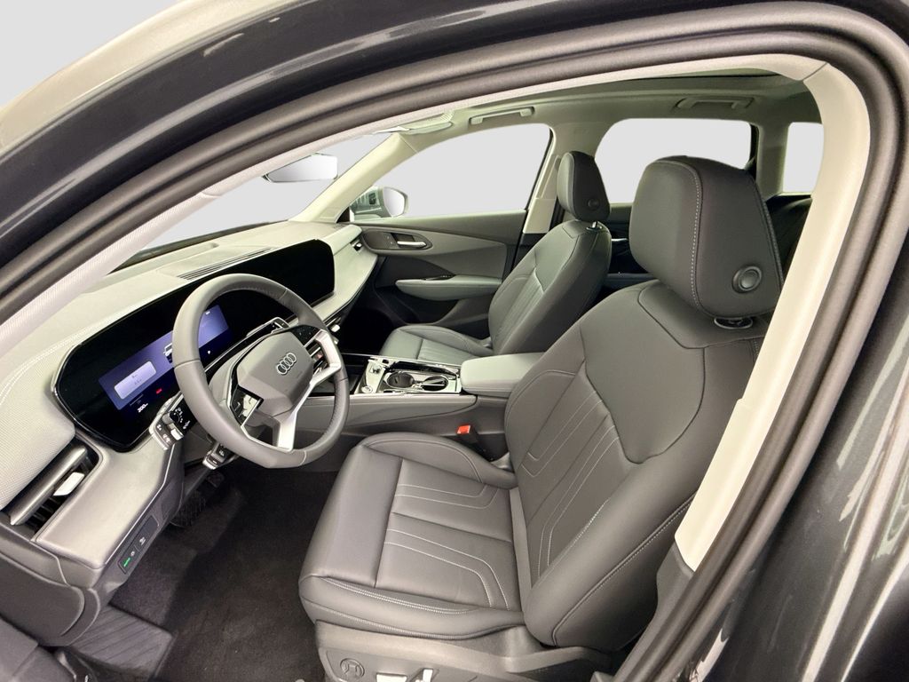 Thumbnail: 2026 Audi Q3 - 18