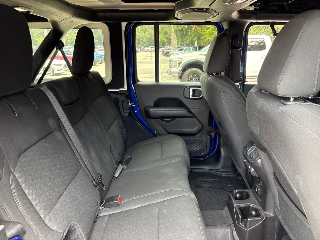 Used 2018 Blue Jeep Unlimited Sahara image 29