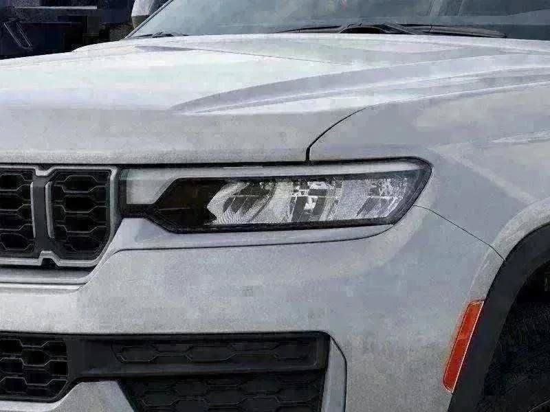 New 2026 Jeep Grand Cherokee SUV