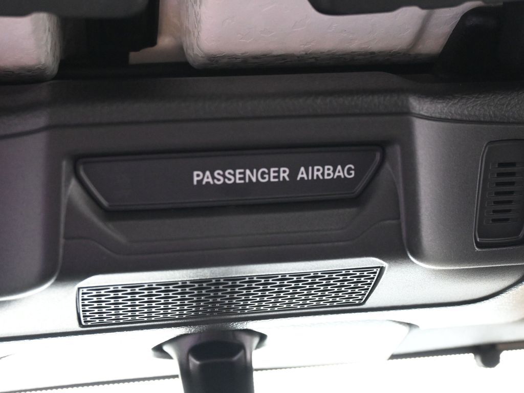 New 2026 Granite Crystal Metallic Clearcoat Jeep Sport image 22