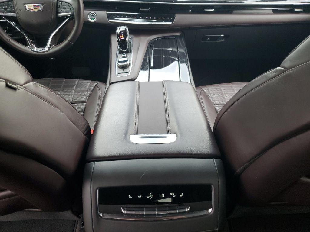 Used Car 2024 Cadillac Escalade  V-series For Sale Under $140,000 In Austin, Texas