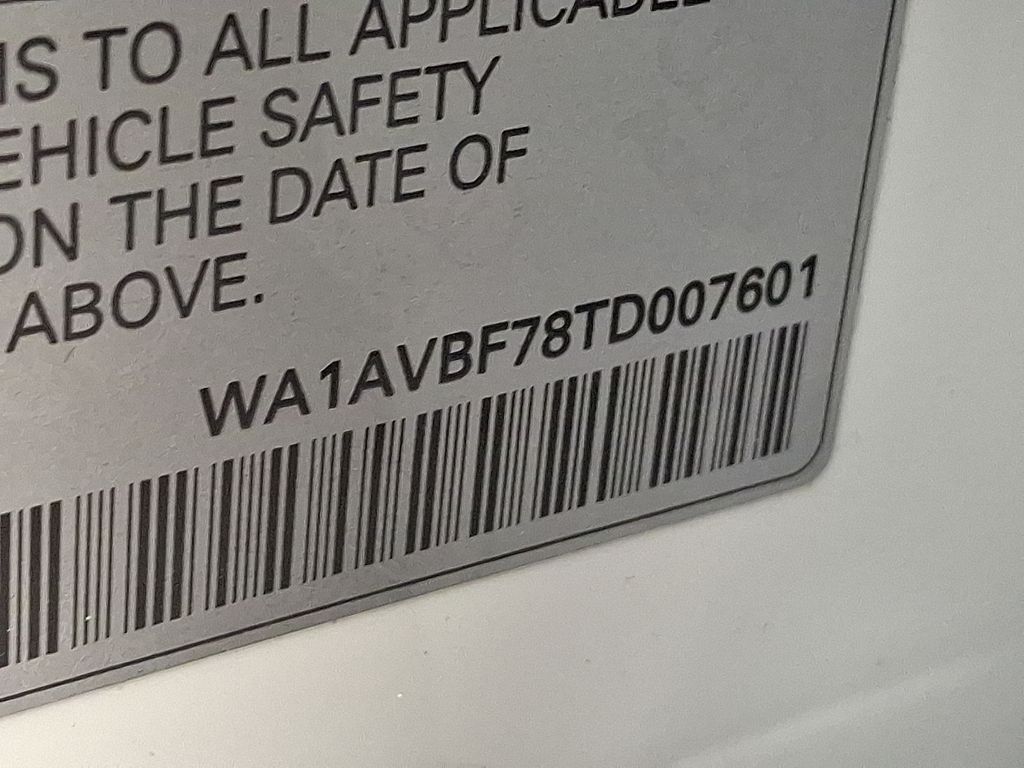 Thumbnail: 2026 Audi Q7 - 15