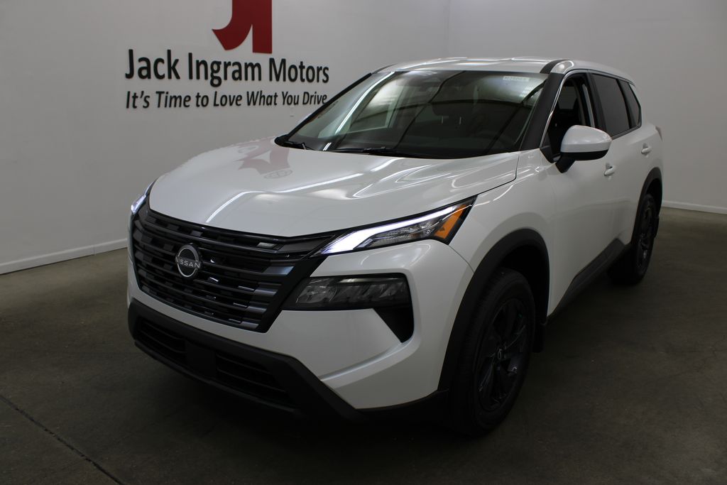 new 2026 Nissan Rogue car, priced at $29,595