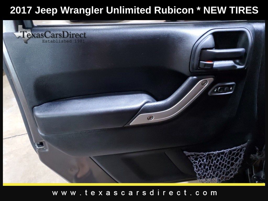 2017 Jeep Wrangler Unlimited Rubicon 9