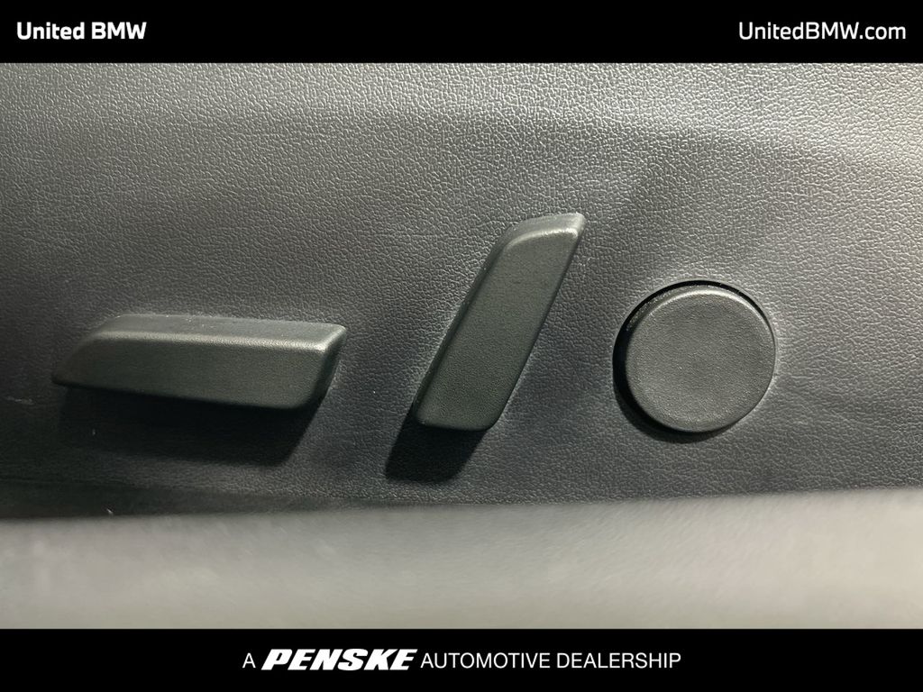 Thumbnail: 2020 Tesla Model 3 - 12