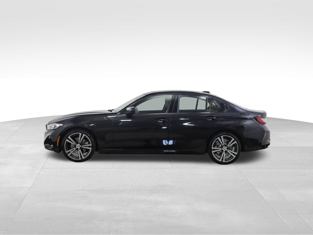Thumbnail: 2023 BMW 3 Series - 2