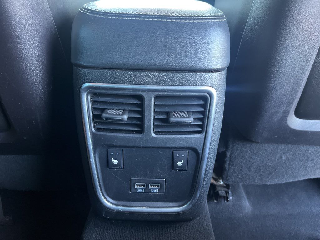 Thumbnail: 2020 Dodge Charger - 19