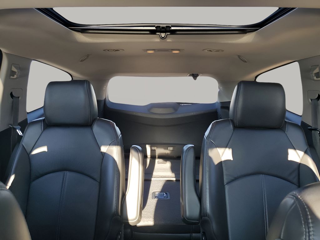Used Car 2013 Chevrolet Traverse  2lt For Sale In Austin, Texas