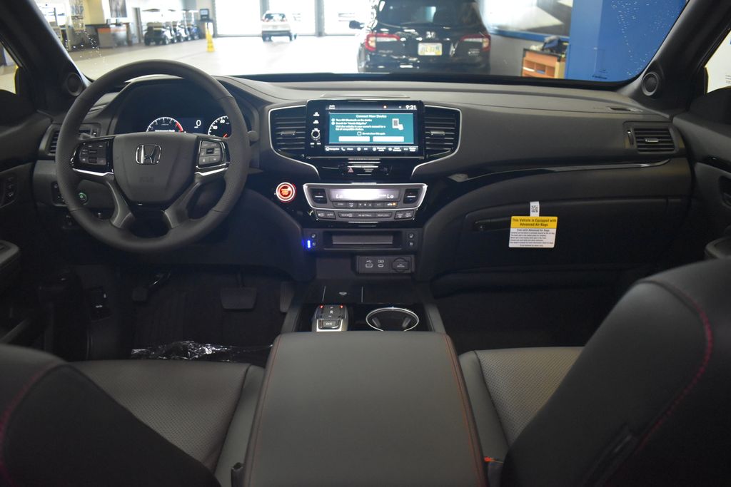 Thumbnail: 2025 Honda Ridgeline - 10