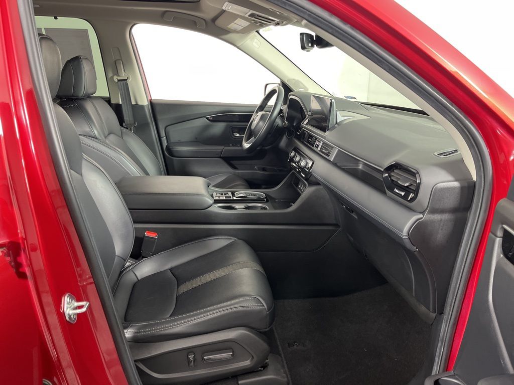 Thumbnail: 2024 Honda Pilot - 8