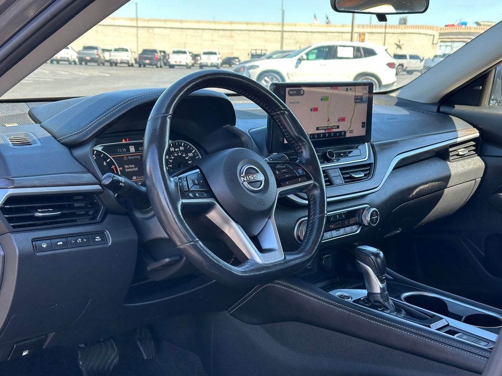 Used Car 2023 Nissan Altima  2.5 Sl For Sale Under $25,000 In Austin, Texas