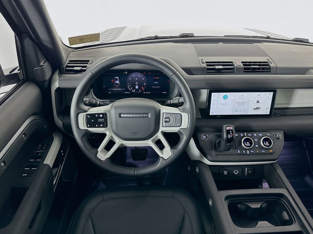 2024 Land Rover Defender 110 22