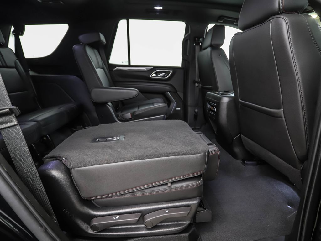 Thumbnail: 2022 Chevrolet Tahoe - 31