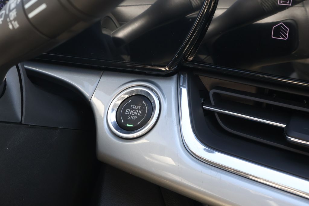 Thumbnail: 2026 Chevrolet Trax - 32