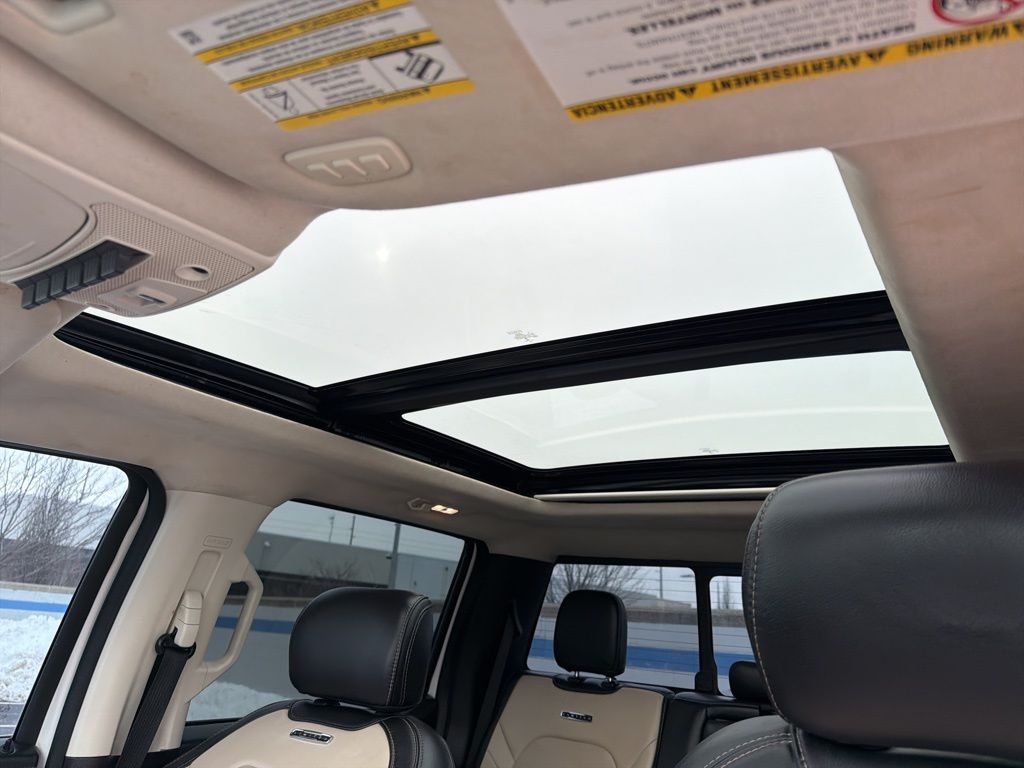 Thumbnail: 2020 Ford Econoline - 11