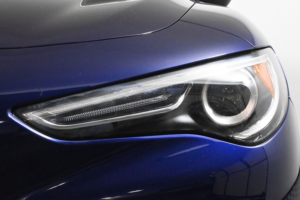 2021 Alfa Romeo Stelvio  12