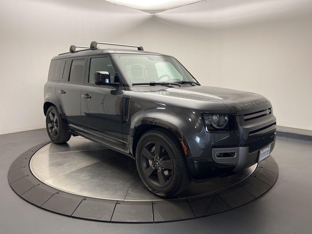 Thumbnail: 2023 Land Rover Defender - 7
