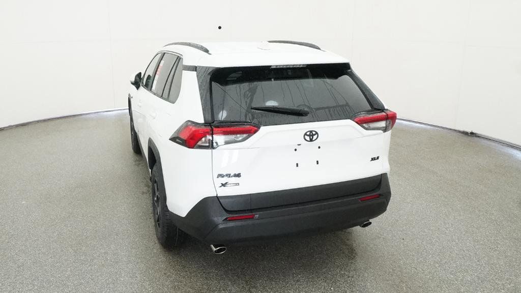 Thumbnail: 2025 Toyota RAV4 - 26