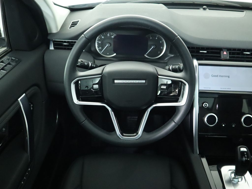 Thumbnail: 2023 Land Rover Discovery Sport - 10