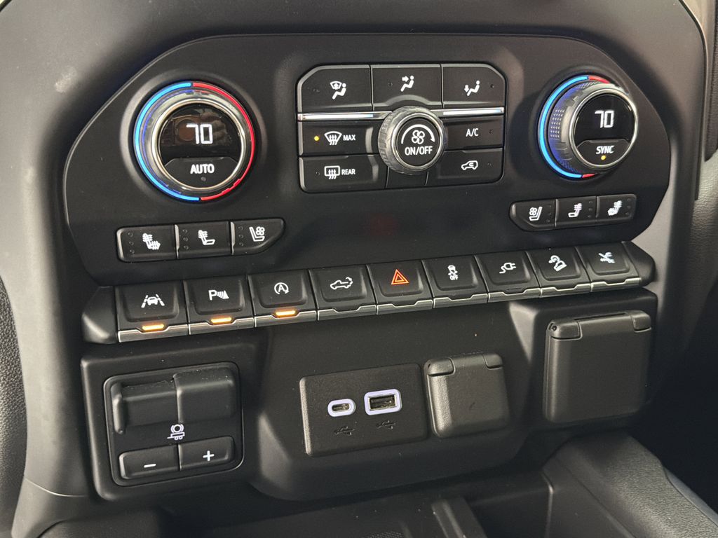 used 2021 Chevrolet Silverado 1500 car, priced at $45,977