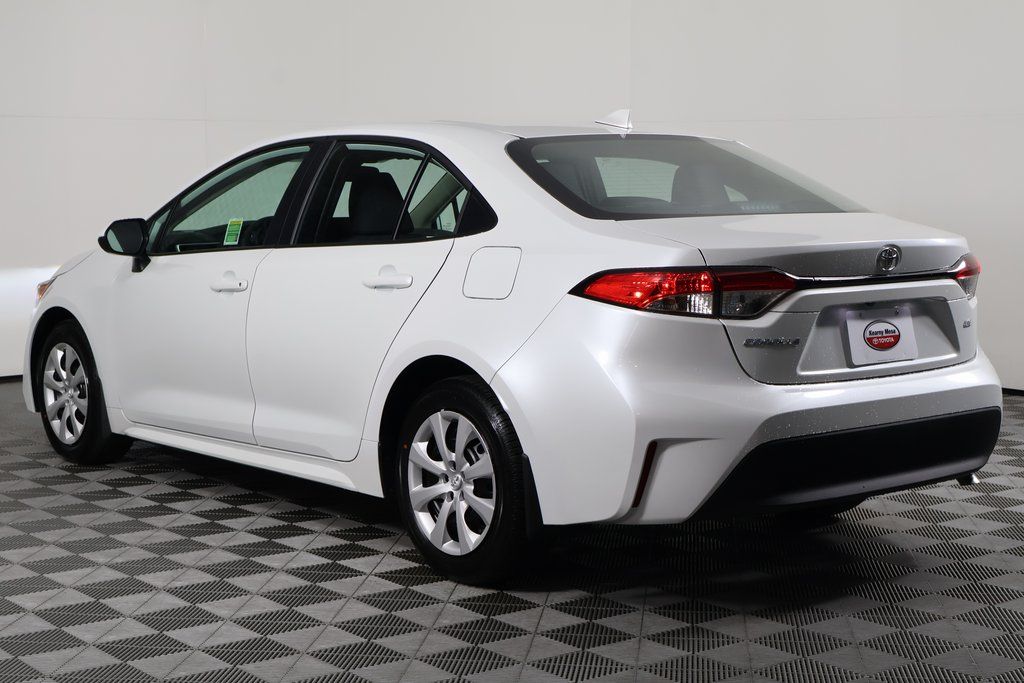 Thumbnail: 2025 Toyota Corolla - 6