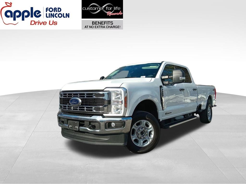 2025 Ford F-250 Super Duty XLT Crew Cab 4WD