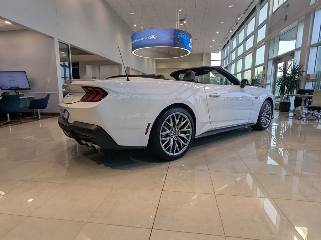2025 Ford Mustang GT Premium