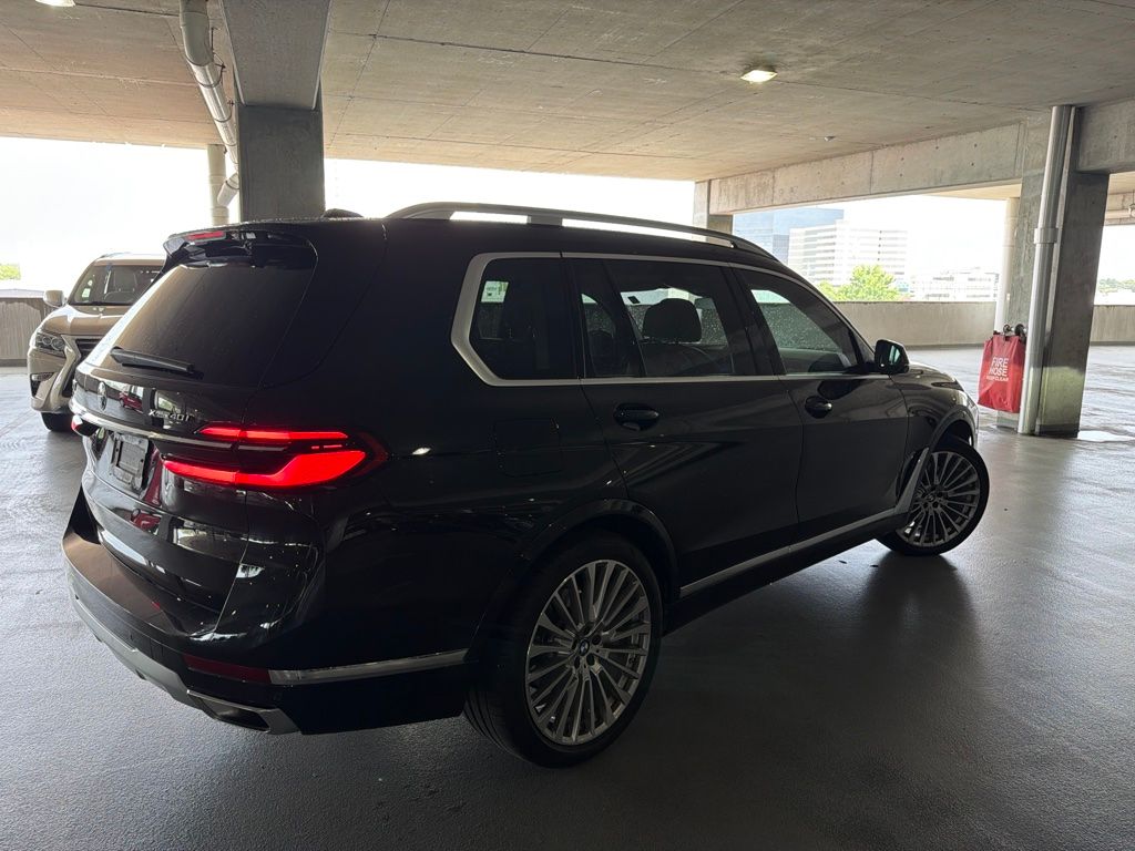 2025 BMW X7 xDrive40i Black at Gullo Toyota