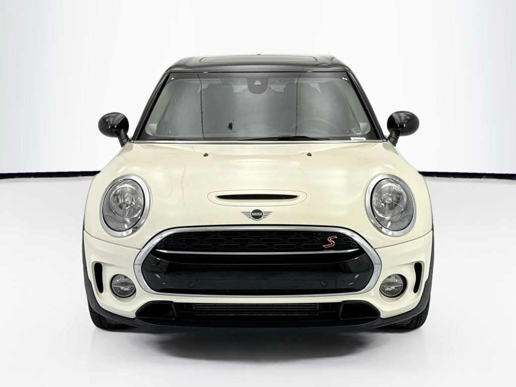 Thumbnail: 2019 MINI Cooper Clubman - 2