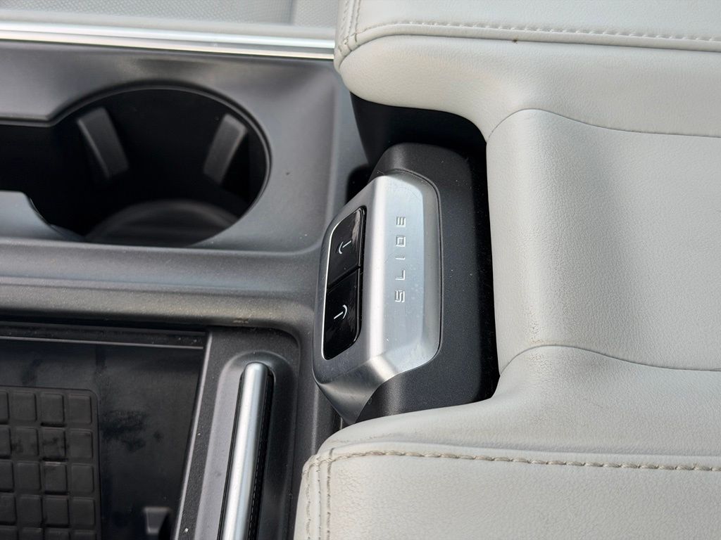 2025 Ford Expedition Platinum MAX